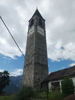 Campanile - Parrocchiale della Natività di Maria a Trontano