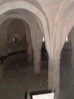 Cripta - Basilica di San Michele a Oleggio