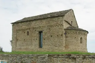 Fianco - Cappella di San Sebastiano a Bergolo