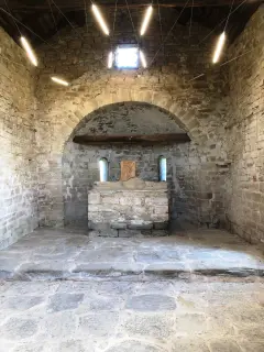 Interno - Cappella di San Sebastiano a Bergolo