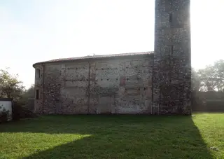 Fianco sinistro - Santuario della Madonna delle Grazie o Santa Maria delle Grazie a Borgo Ticino