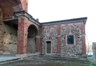 Lato Sud - Santuario della Madonna delle Grazie o Santa Maria delle Grazie a Borgo Ticino