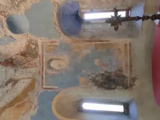 Tracce di affreco (Madonna?) - Chiesa di San Sebastiano a Lesa