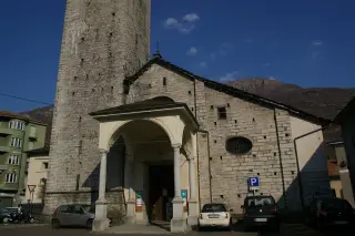 Facciata - Collegiata o Chiesa di Sant'Ambrogio a Omegna