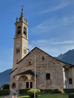 Facciata - Chiesa di San Gaudenzio a OmegnaFrazione Crusinallo