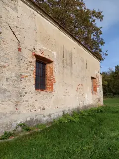 Fianco - Chiesa di Santa Maria in Valle a Agrate Conturbia