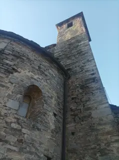 Abside e campanile - Chiesa dei Santi Quirico e Giulitta a DomodossolaFrazione Casa delle Rane