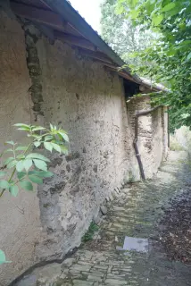 Fianco - Chiesa di Santa Maria Assunta a ValduggiaFrazione Rasco