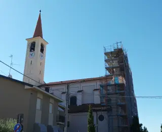 Facciata e campanile - Parrocchiale di Santa Maria Assunta a Fontaneto d'Agogna