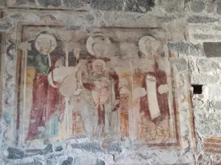 Madonna col Bambino e Santi - Battistero di San Giovanni o di Santa Maria Assunta a Cureggio