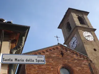 Archeggiature della facciata - Chiesa di Santa Maria della Spina a Val Della TorreFrazione Brione