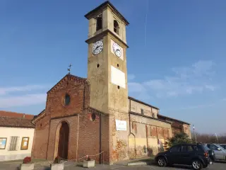 Facciata, campanile e fianco destro - Chiesa di Santa Maria della Spina a Val Della TorreFrazione Brione