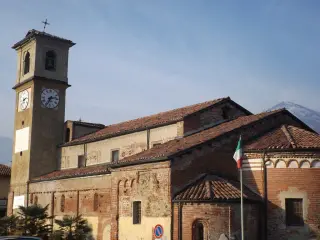 Absidi e fianco destro - Chiesa di Santa Maria della Spina a Val Della TorreFrazione Brione