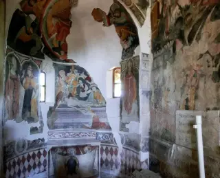 Abside interno - Chiesa di Santa Maria del Monastero a Manta