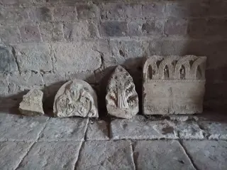 Resti decorazioni - Chiesa Cimiteriale di San Pietro Vecchio al Cimitero a Brusasco