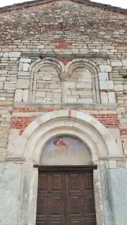 Facciata dettaglio - Chiesa di San Martino a Busca