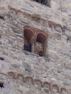 Campanile dettaglio - Parrocchiale di San Pietro in Vincoli a Limone Piemonte
