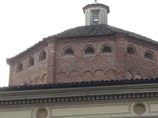 Esterno - Battistero del Duomo a Novara