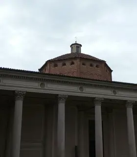 Esterno - Battistero del Duomo a Novara