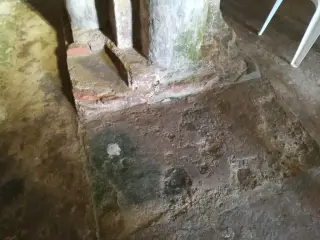 Base di colonna - Chiesa Cimiteriale di Sant'Alessandro o San Pietro a Briona