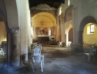 Interno - Chiesa Cimiteriale di Sant'Alessandro o San Pietro a Briona