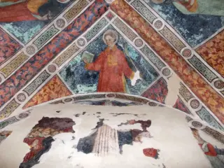 Vela e parete Est, affreschi - Chiesa di San Giovanni Battista a Caraglio