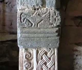 Capitello - Chiesa di San Costanzo al Monte a Villar San Costanzo