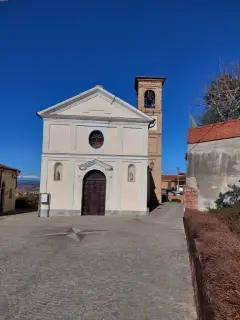 Facciata - Parrocchiale di San Giacomo Apostolo a Azzano d'Asti