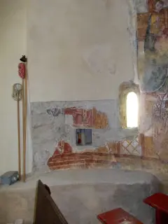 Abside lato Nord, lacerti di epoca romanica - Cappella di Santa Maria Maddalena a Bernezzo