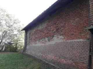 Fianco sinistro - Chiesa di San Giovanni Battista a Berzano di San Pietro