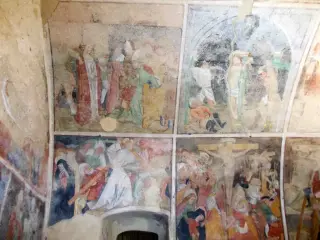 Affreschi - Cappella della Madonna del Castello o San Sebastiano a Bagnolo Piemonte