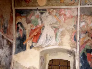 Cristo che porta la croce - Cappella della Madonna del Castello o San Sebastiano a Bagnolo Piemonte