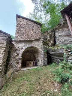 Abside superiore - Cappella della Madonna della Rocca a Barge