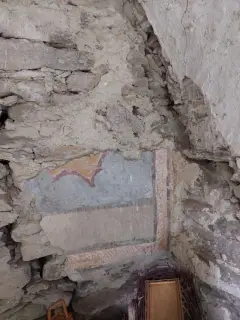 Affreschi  abside superiore - Cappella della Madonna della Rocca a Barge