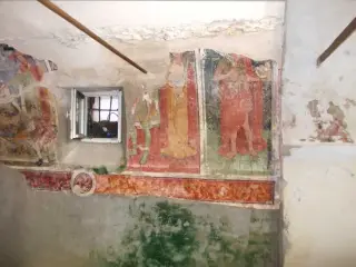 Parete destra - Cappella dell' Annunciata a ValmalaFrazione Chiot Martin