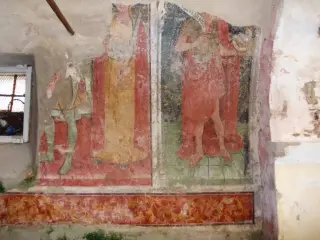 Parete destra, particolare, Santa martire ed il Battista - Cappella dell' Annunciata a ValmalaFrazione Chiot Martin