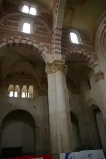 Nartece - Duomo o Cattedrale o Basilica di Sant'Evasio a Casale Monferrato