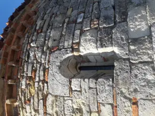 Monofora - Chiesa di Santa Maria di Cornareto a Castelnuovo Don Bosco