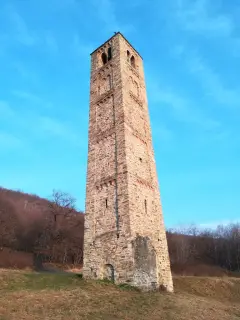 Campanile - Campanile di San Martino o Ciucarun a BollengoFrazione Paerno