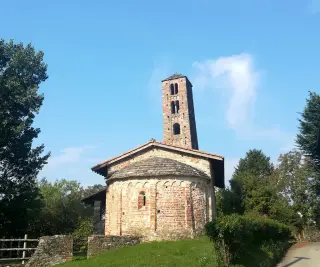Abside - Chiesa dei Santi Pietro e Paolo a BollengoFrazione Pessano