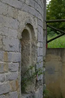 Monofora absidale - Chiesa di Sant'Eusebio a Castelnuovo Don Bosco