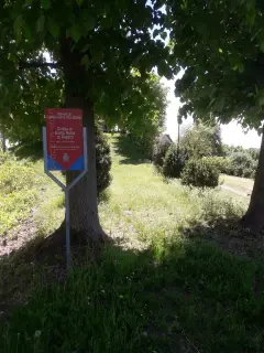 Cartello e viale di accesso - Chiesa di Santa Maria di Rasetto a Castelnuovo Don BoscoFrazione Mondonio