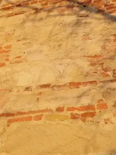 Pietre incise - Parrocchiale dei Santi Vittore e Corona a PenangoFrazione Cioccaro