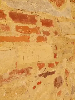Pietre incise - Parrocchiale dei Santi Vittore e Corona a PenangoFrazione Cioccaro