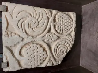 Frammenti scultorei - Duomo o Cattedrale di San Lorenzo a Alba