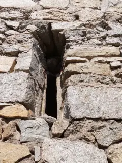 Monofora - Cappella di San Valeriano (1) a Borgone Susa