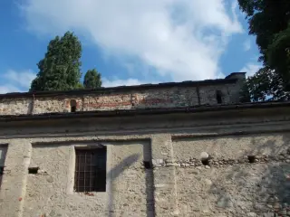 Lato nord e sottotetto - Ex Chiesa dei Santi Pietro e Paolo a Caraglio