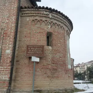 Abside - Cappella di Santa Margherita a Alba