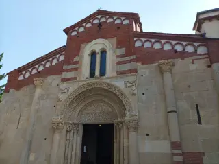 Facciata - Chiesa di Santa Fede a Cavagnolo