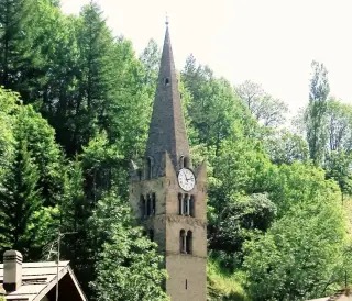 Campanile - Parrocchiale di Nostra Signora della Neve a Cesana TorineseFrazione Bousson